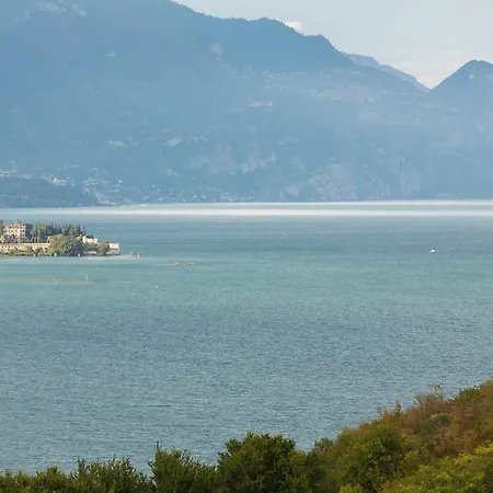 Benedita Apartment Manerba del Garda