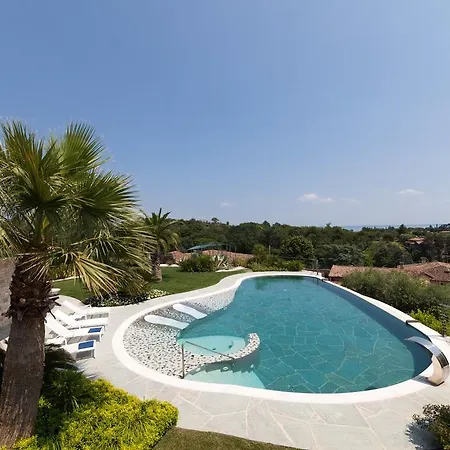 Apartment Benedita